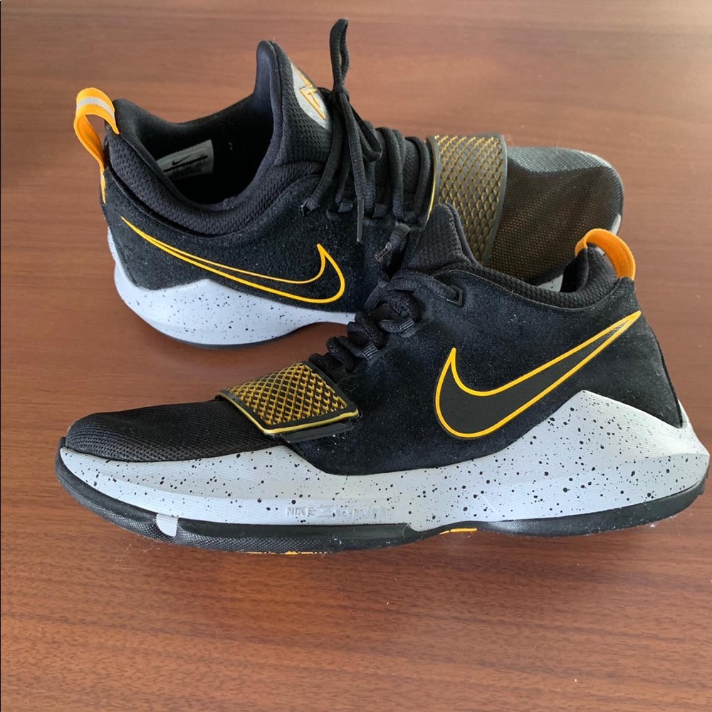 Nike PJ1 Limited Edition.